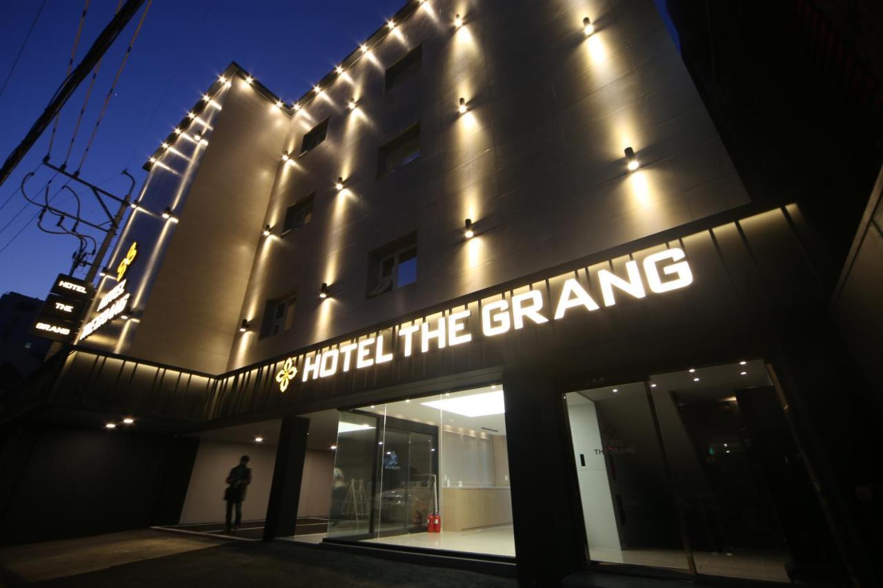 Daeyeon Business Hotel The Grang Busan Exterior foto