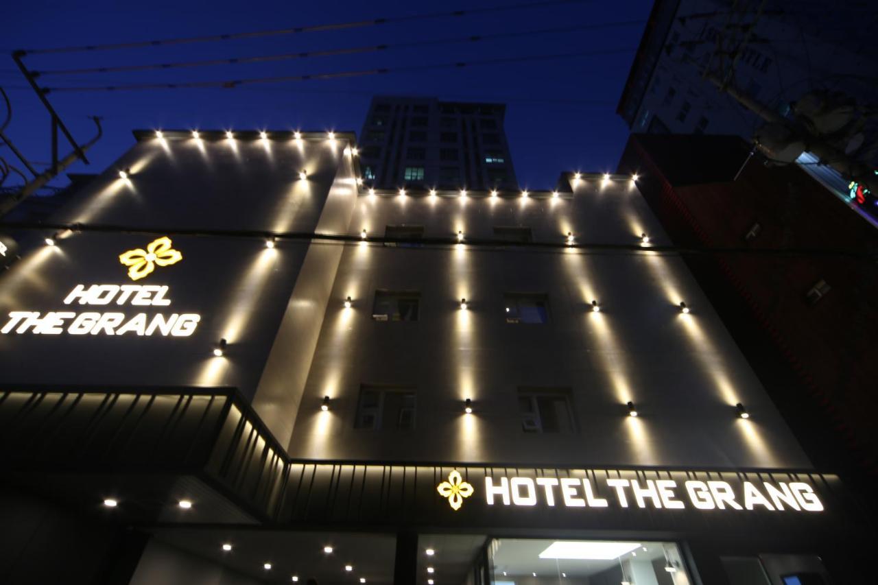 Daeyeon Business Hotel The Grang Busan Exterior foto